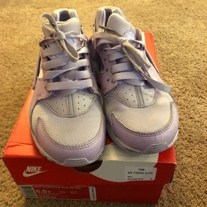 Nike Huarache run (violet mist-white)